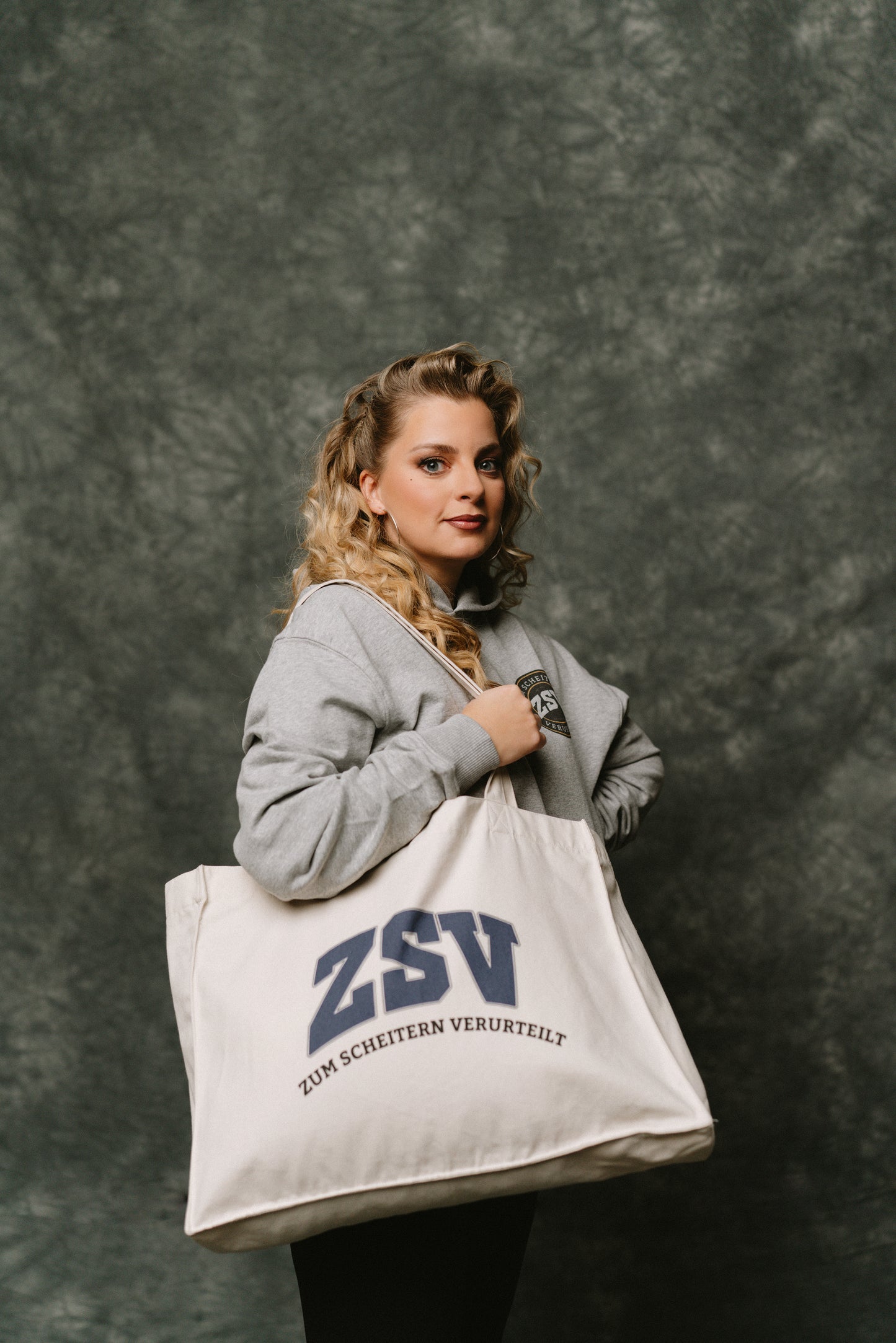 ZSV Shopper College Style